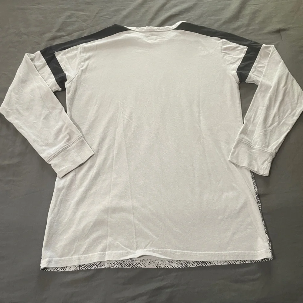 The children’s place boys graphic long sleeved t-shirt sz xxl